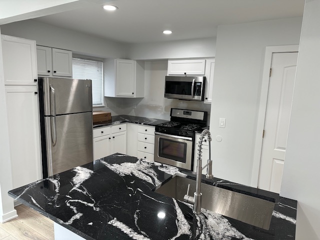 6144 Stornoway Drive South - 1